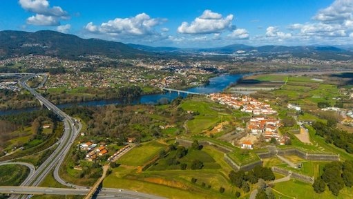 Eurocidade Tui-Valença Lança Calendário Solidário para Apoiar Famílias Carenciadas
