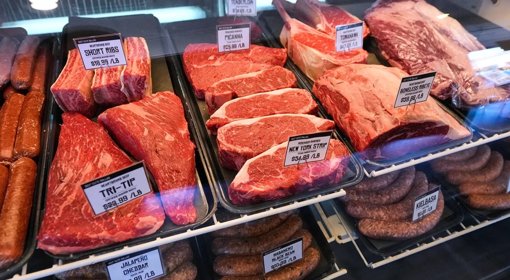 Trump Ordena Investigar a Empacadoras de Carne por Inflación de Precios