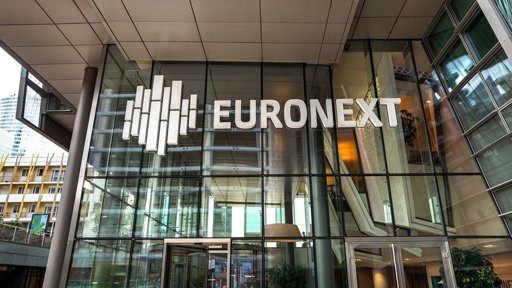 Euronext salué en Bourse après de bons résultats et l'annonce d'un rachat d'actions