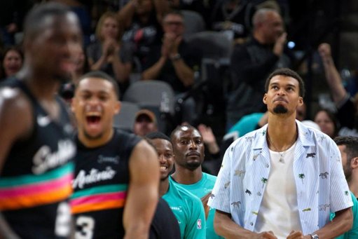 Victor Wembanyama de nouveau blessé et absent pour au moins une semaine