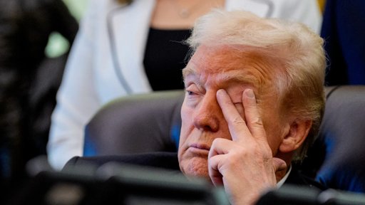 Trump admite possível derrota republicana nas intercalares de 2026, mas defende economia