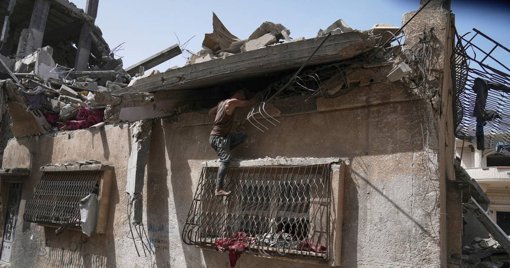 Crise Humanitária em Gaza Agrava-se com Novos Ataques e Apelos a Cessar-Fogo