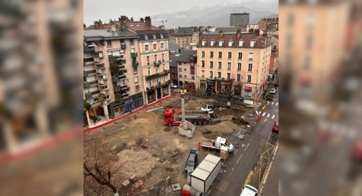 Retard sur le chantier contesté de la place de Metz à Grenoble