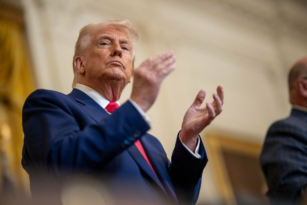 Influência em Instituições Culturais