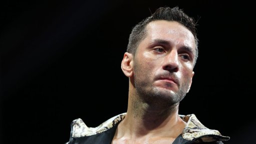 Aumentan las especulaciones sobre un posible retiro de Canelo Álvarez