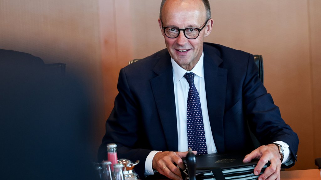 Reação europeia às negociações EUA-Rússia marcada por coordenação e apelos à participação