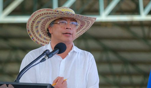 Comisión de Acusación cita a Enrique Vargas Lleras para ratificar denuncia contra el presidente Petro