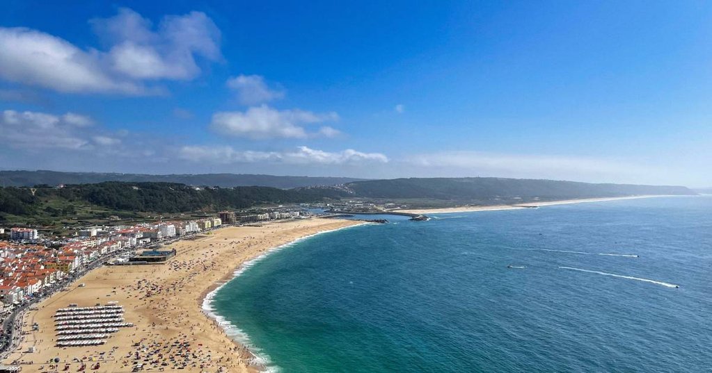 Descargas poluentes levam a interdição de praias e afetam saúde pública e economia