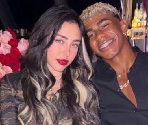 Lamine Yamal y su Pubalgia: Una Molestia Gestionada con Cautela en Barcelona