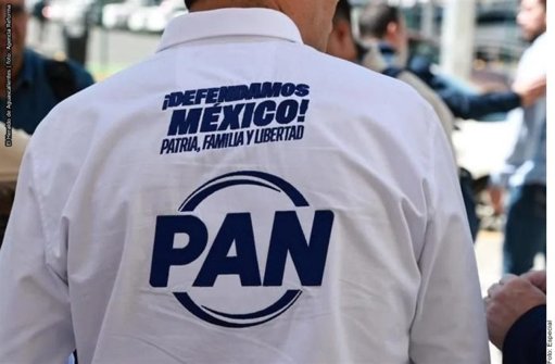 El PAN busca "corregir el rumbo" con un relanzamiento que genera debate sobre su identidad y futuro sin alianzas