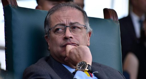 Informe de la UIAF revela gastos de lujo y giros del presidente Petro