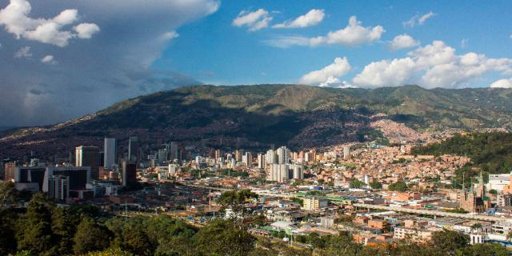 Congreso Nacional de Fenalco en Medellín se convierte en epicentro del debate político y económico
