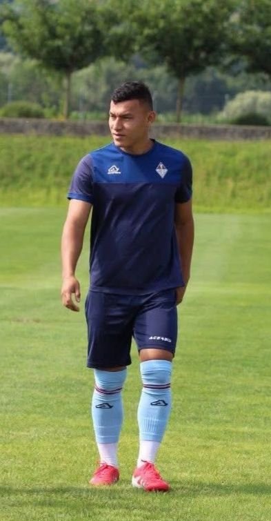 Tres futbolistas colombianos debutan en el AC Bellinzona de Suiza