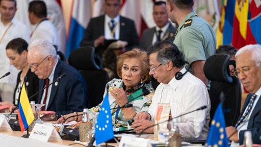 Gobierno propone eliminar requisitos profesionales para nombrar embajadores y cónsules