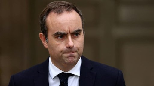 La menace omniprésente de la motion de censure