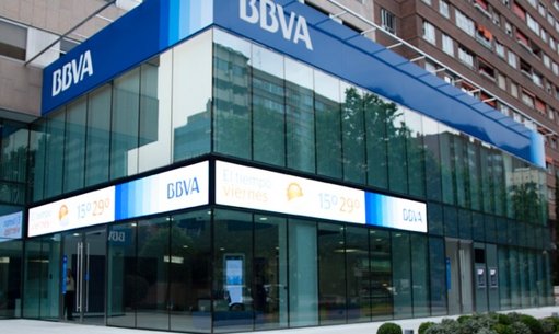 Remesas a México ligan ocho meses de caídas y enfrentan nuevo impuesto en EU