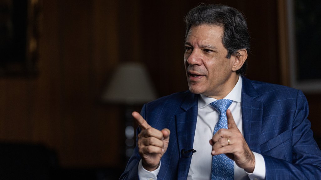 EUA Sancionam Juiz Brasileiro e Impõem Tarifas de 50% ao Brasil