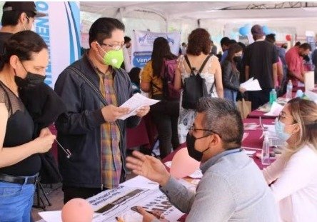 Bogotá dinamiza el mercado laboral con múltiples ferias de empleo presenciales y virtuales