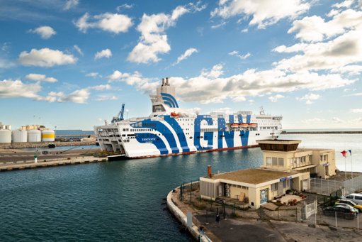Un boîtier espion sur un ferry ravive les craintes d'ingérence étrangère