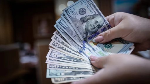 Peso colombiano se fortalece y mantiene al dólar por debajo de los $4.000