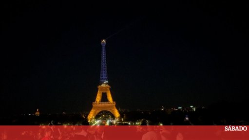 Ucrânia Celebra Dia da Independência com Apelos à Paz e Apoio Internacional