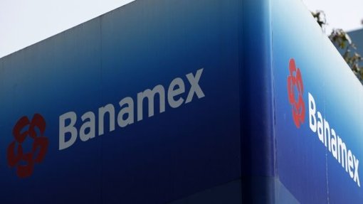 Acciones de Grupo México viven semana volátil tras fallida oferta por Banamex