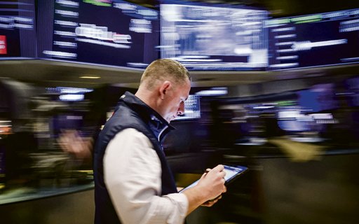 Preços do Petróleo Disparam Mais de 5% Após Novas Sanções à Rússia