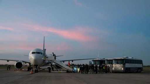 Gobierno de Trump triplica incentivo económico para la “autodeportación” de migrantes