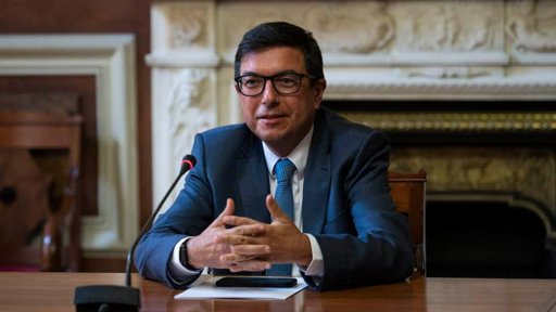 Diretor do SNS Desvaloriza Agravamento da Crise e Aponta para Problemas Estruturais