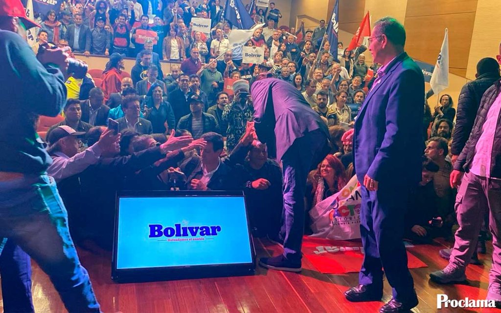 Gustavo Bolívar oficializa su precandidatura presidencial por el Pacto Histórico