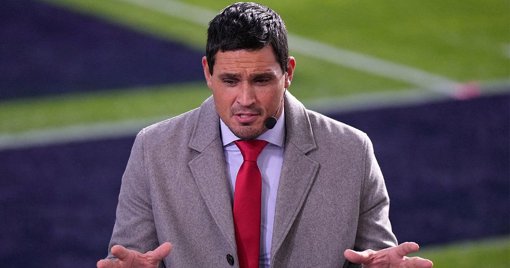 Apuñalan a Mark Sánchez, ex quarterback de la NFL; lo reportan estable pero fue arrestado
