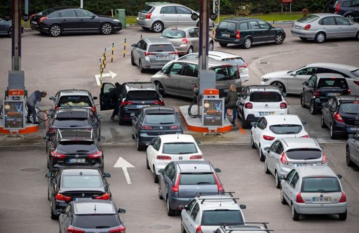 Governo confirma fim gradual do desconto no ISP sobre combustíveis