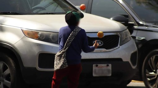 Regidora advierte sobre falta de protocolos para atender a niñez trabajadora en calles de Tijuana