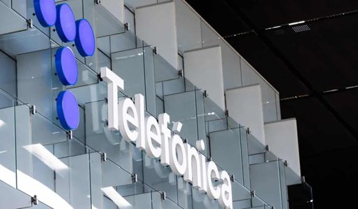 Telefónica acelera su retirada de Hispanoamérica con la venta de filiales a Millicom