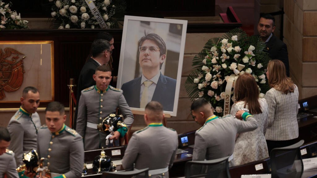 Magnicidio de Miguel Uribe Turbay sacude el panorama político y revive fantasmas de la violencia electoral