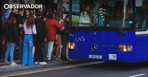 Motoristas da Auto-Viação Feirense marcam greve contra horários "impossíveis de cumprir com segurança"