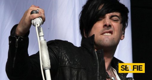 Ian Watkins, Ex-vocalista dos Lostprophets, Assassinado na Prisão