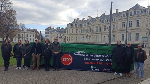 Le secteur du BTP manifeste à Grenoble pour exprimer ses difficultés