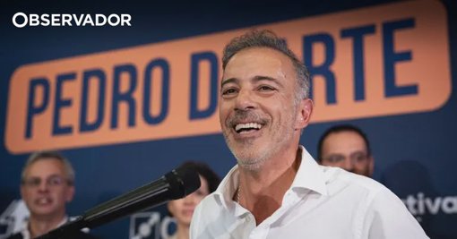 Pedro Duarte toma posse no Porto e assegura maioria com vereador eleito pelo PS