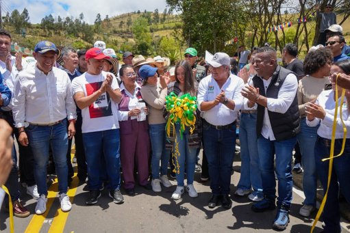 Gobernación de Nariño entrega vía clave que transforma la vida de 24.000 campesinos