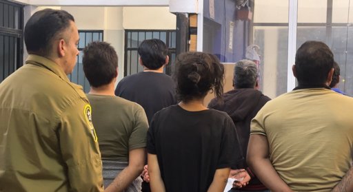 Municipios Liberan a Detenidos por Faltas Menores para Pasar la Navidad en Familia