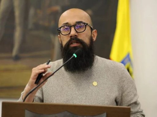 Fuego Amigo: Pugnas Internas y Acusaciones de Corrupción Sacuden al Gobierno Petro