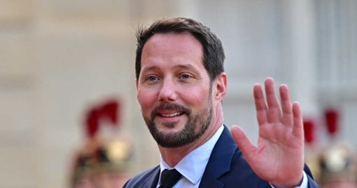 Thomas Pesquet réagit avec humour au vol de sa statue sur X