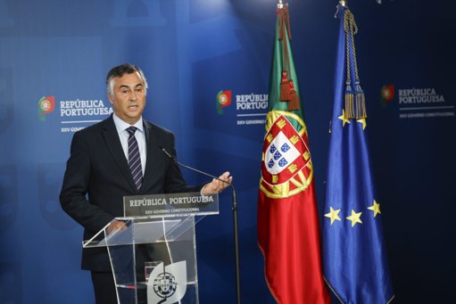 Governo Reforça Apoio a Colégios de Ensino Especial, mas Medida Gera Controvérsia