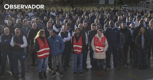 Trabalhadores da Autoeuropa Manifestam Oposição à Reforma Laboral