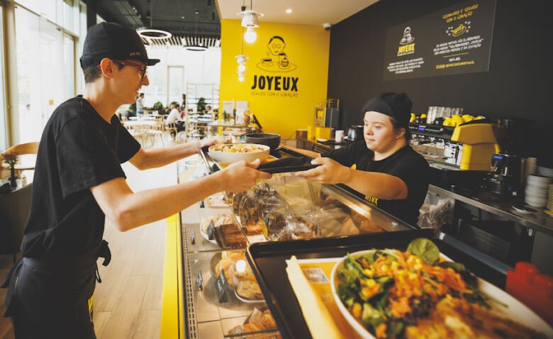 Café Joyeux, projeto de inclusão social, expande-se para o Norte do país
