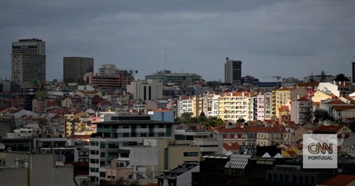 Oferta de habitação acessível em Portugal colapsa em cinco anos