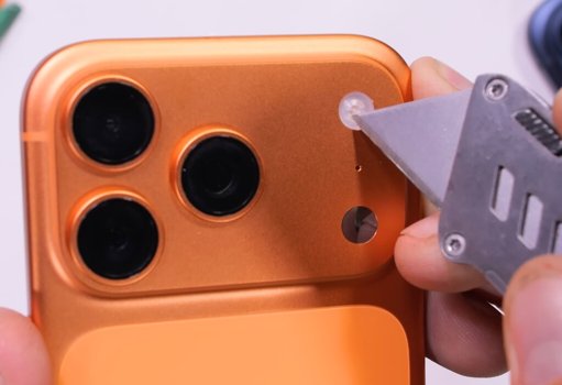 Lanzamiento del iPhone 17 y la controversia "Scratchgate"