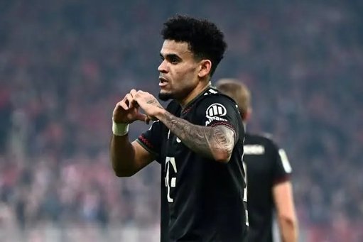 Suspensão de Luis Díaz reduzida, mas falha jogo crucial contra o Sporting