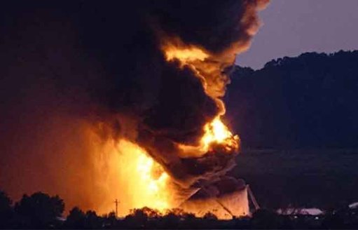 Accidente aéreo en Kentucky: Aumenta a 11 el número de muertos por desplome de avión de carga